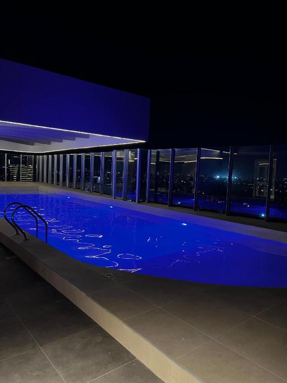 Luxury at Uptown Drei Prime Location - 1