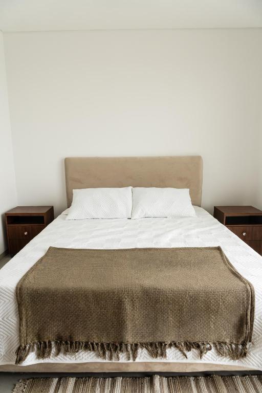 Luxury at Uptown Drei Prime Location - 2