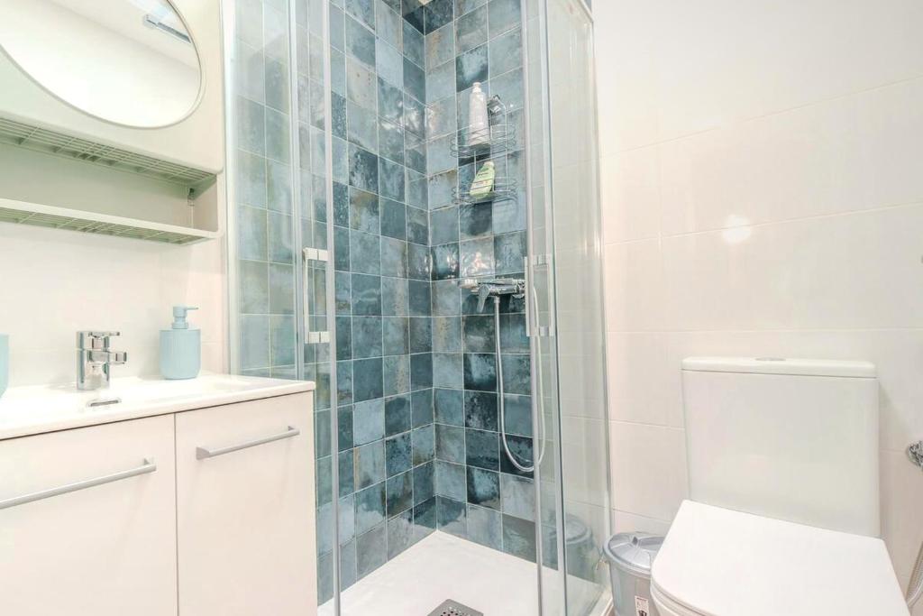 Cosy flat with AC 10 min from central Madrid - 4