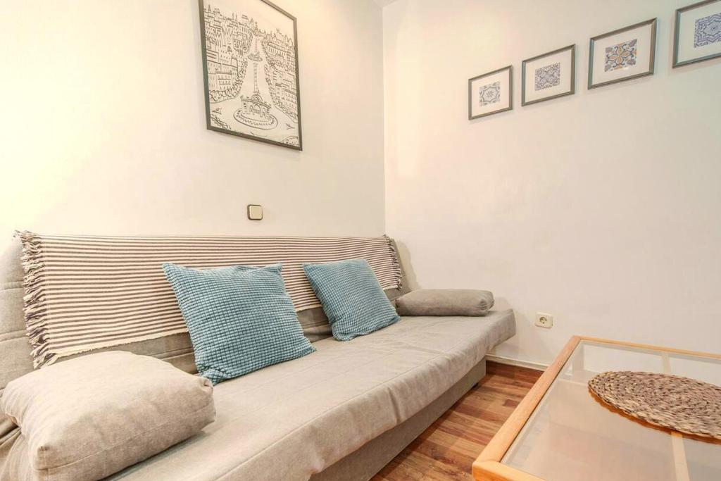 Cosy flat with AC 10 min from central Madrid - 5