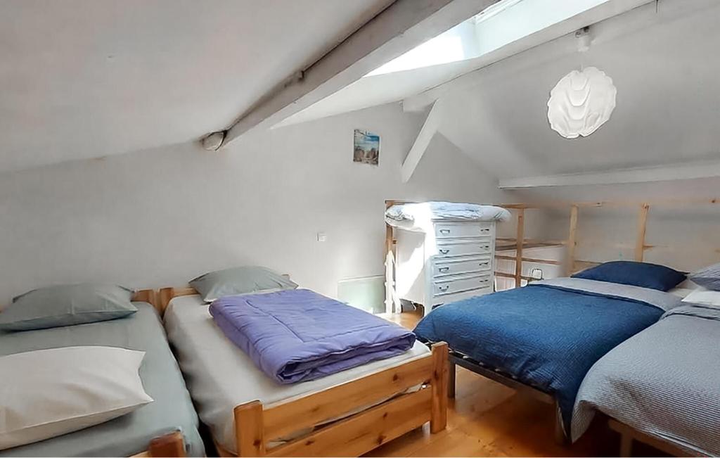 1 Bedroom Stunning Home In Royan - 4