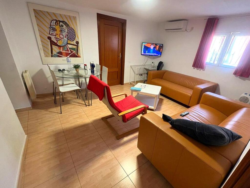 Apartment next to the Teatro Real and Opera Madrid - 4
