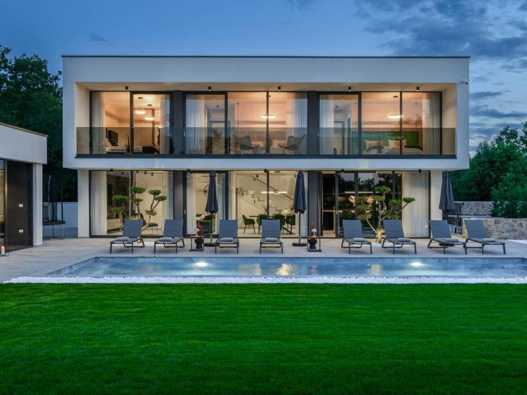 Villa Mary - 1