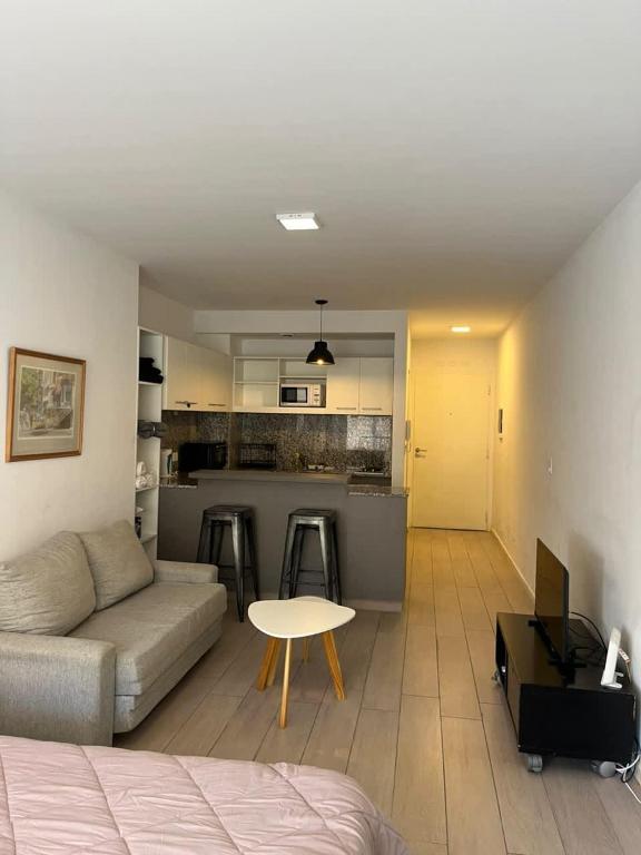 Studio con amenities zona Hospital Italiamo 16 - 2