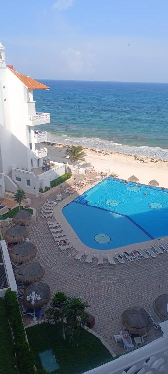 Cancun plaza frente al mar - 4