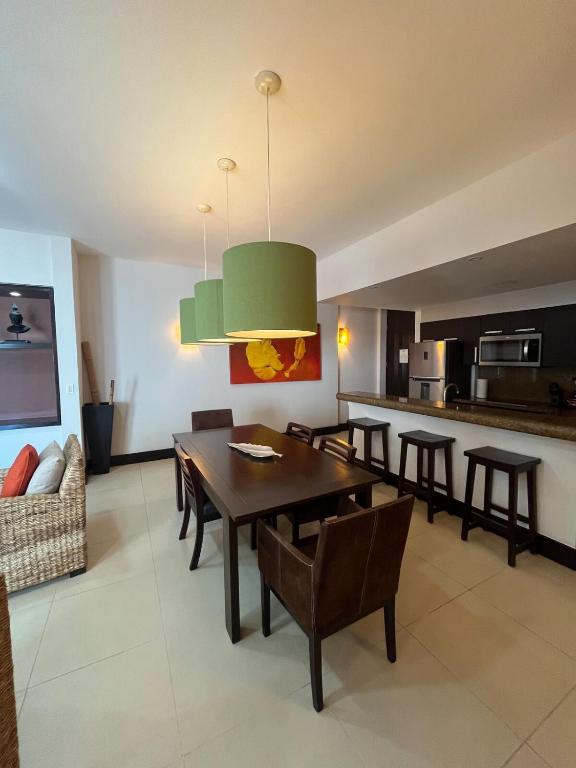 Amazing oceanfront apartment - 5