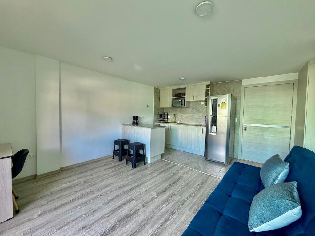 Suite near the Metro, with a View & Gym - 1