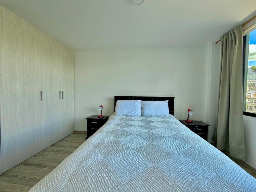 Suite near the Metro, with a View & Gym - 3