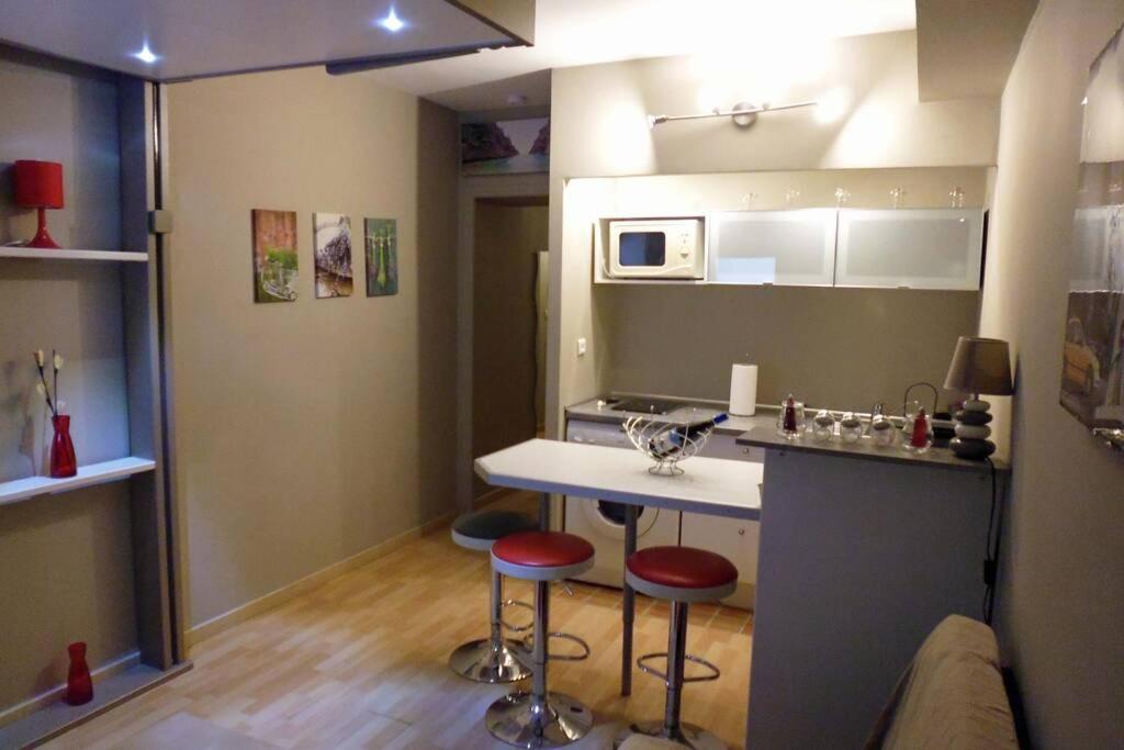 studio cosy plein centre Cassis - 5
