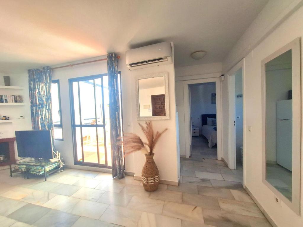 Andalusian style apartment in Pueblo Evita exclusive holiday complex - 5