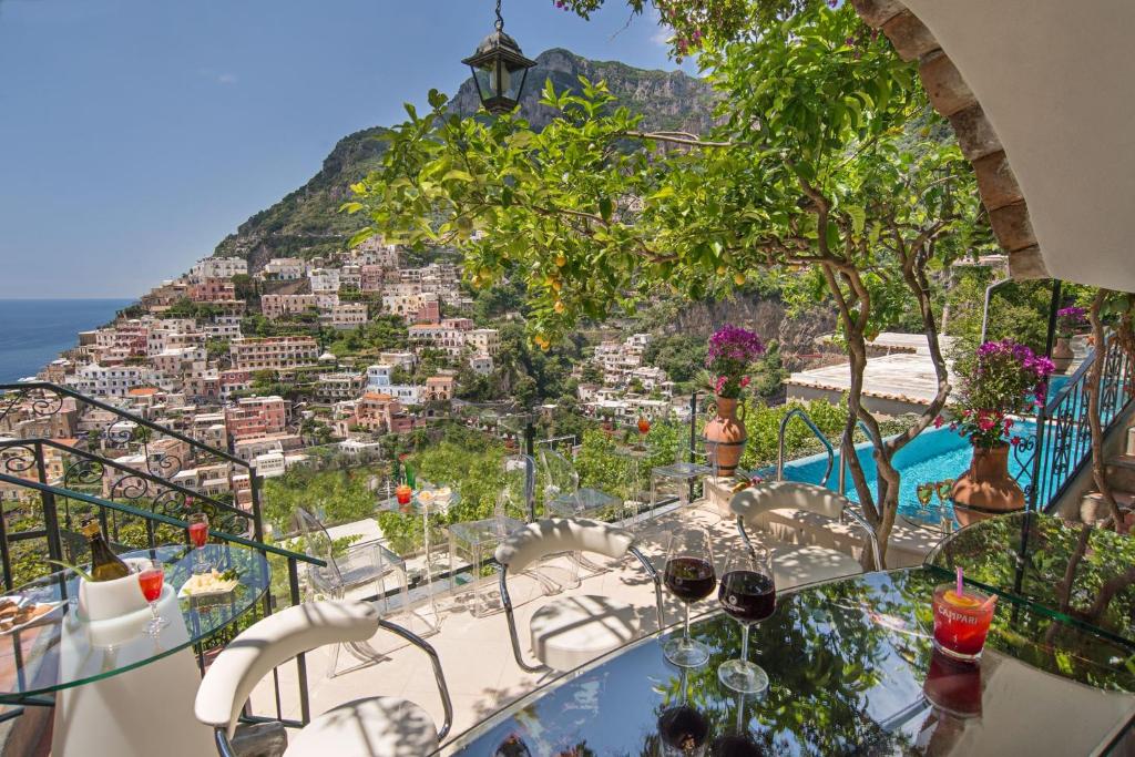 Lux 2BR Apartment in Positano View Terrace & Pool - 5
