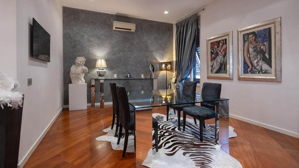 French-style comfort room - 3