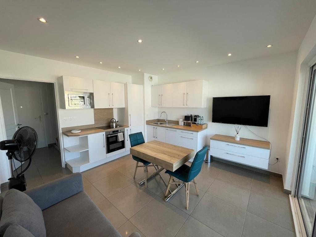 L'Escapade Cannoise, One bedroom apartment, terrace and garage - 1