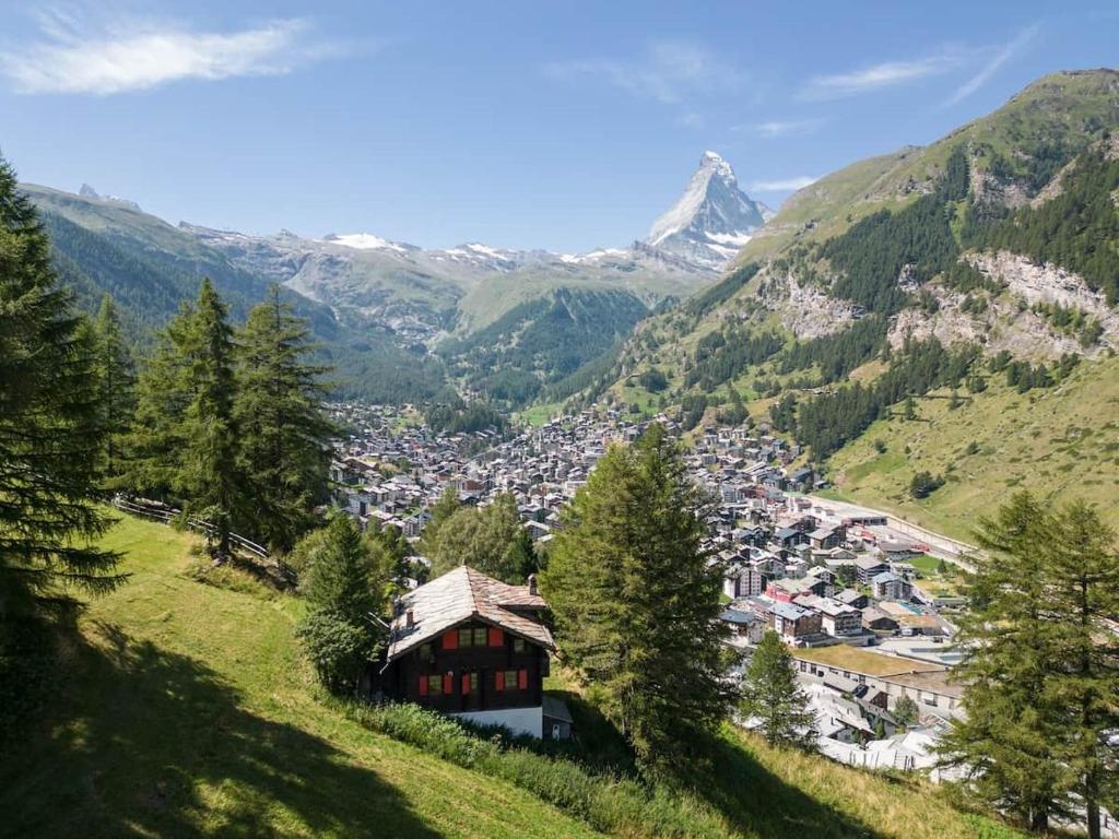 Chalet Bergheim - Ski-in/Ski-out - 2