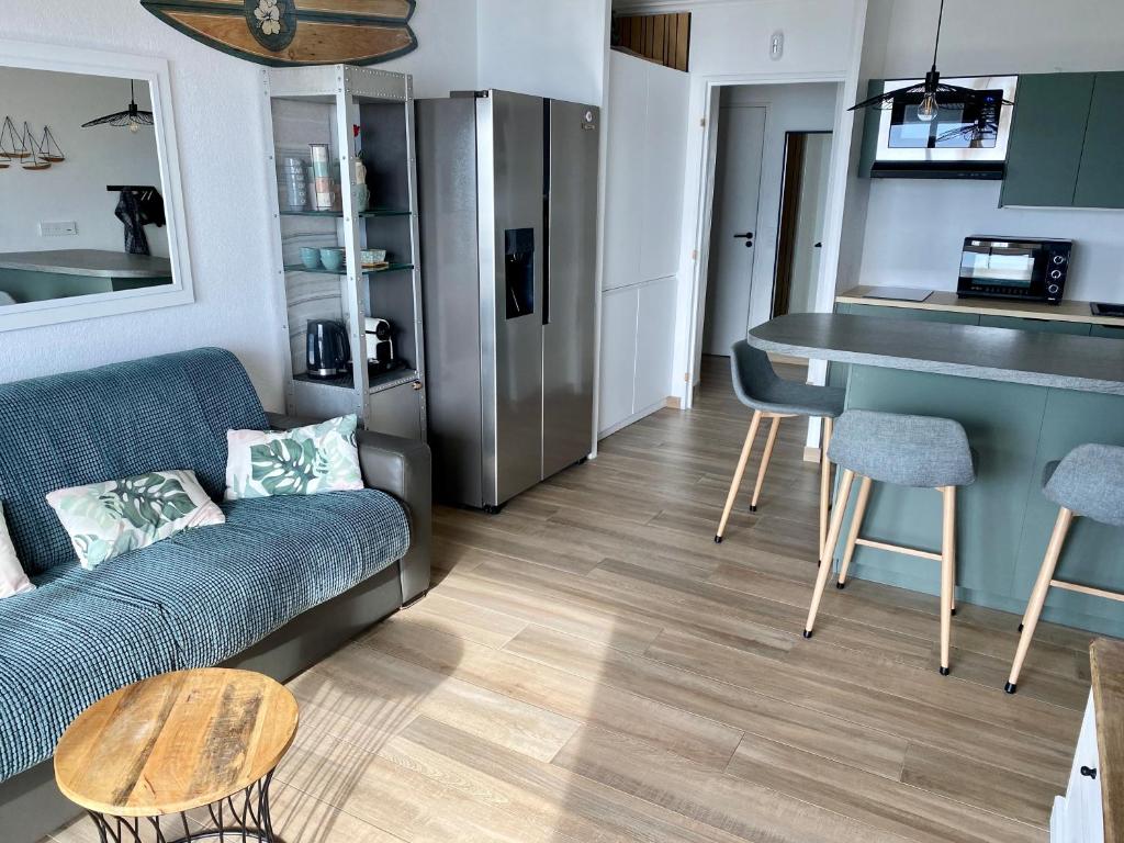 2 P vue panoramique classé 3 étoiles sur la baie de Cannes avec Garage - 3