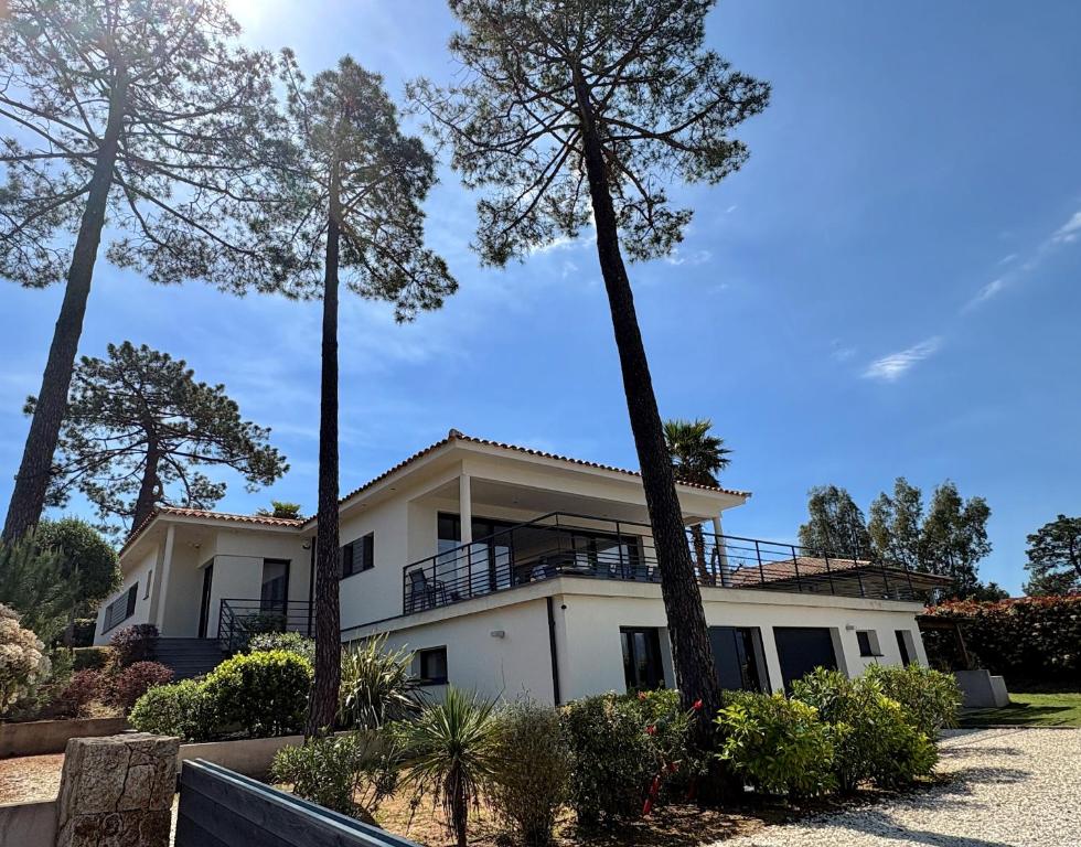 Superbe Villa 14 pers, vue mer et piscine chauffée - 1
