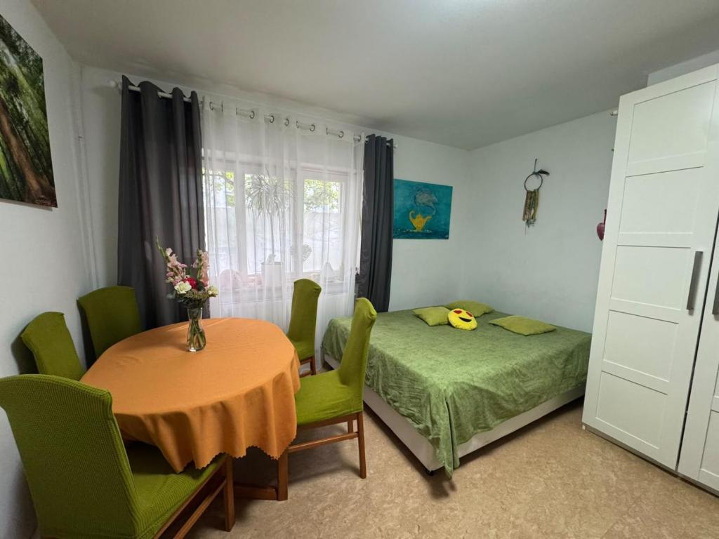 Double Room - Green Augsburg Center - Elenas Special Space - 3