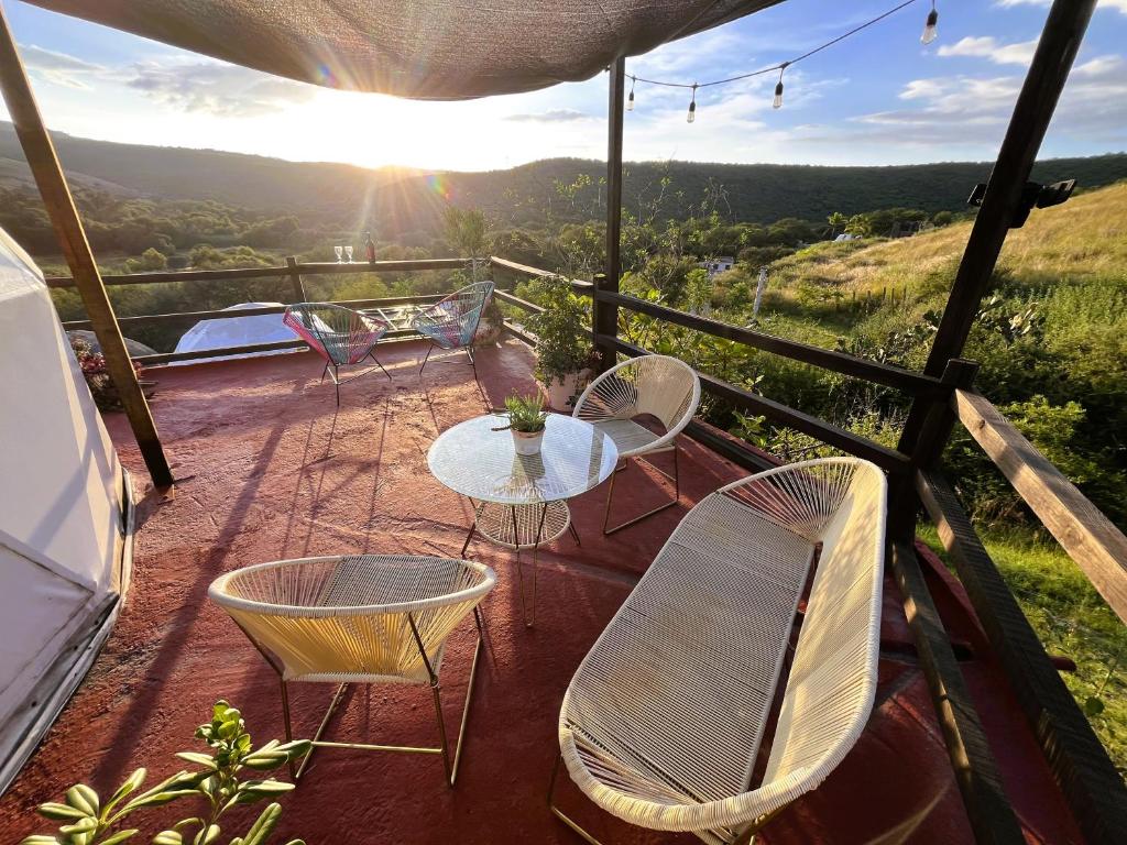Chichi Jamaica Glamping Hotel Campestre - 4