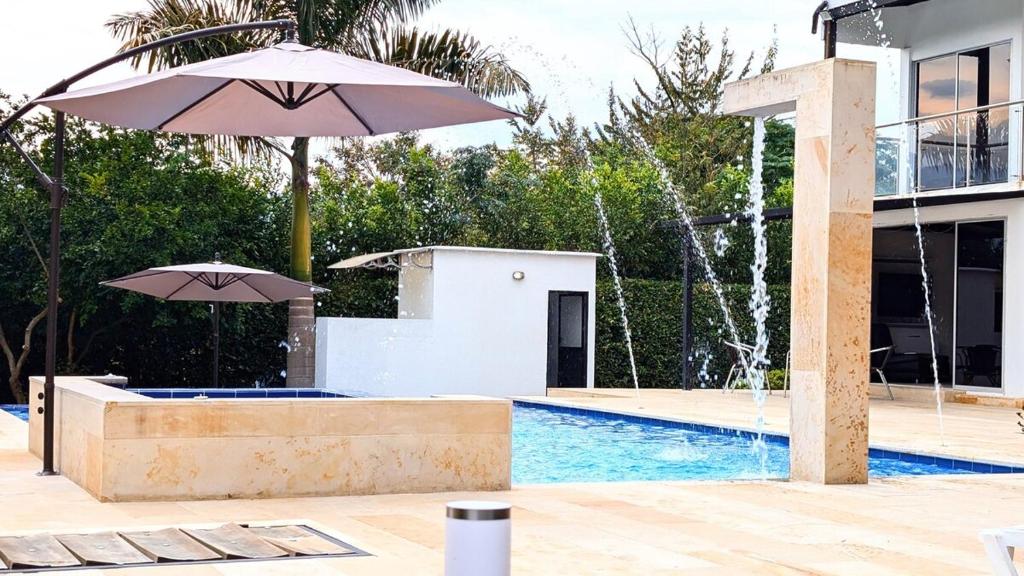 Precio de semana Finca con piscina y Desayuno - 4