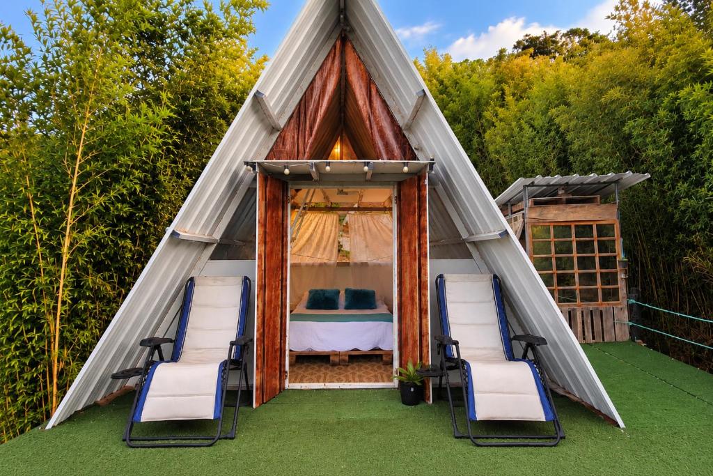 Glamping privado con piscina y vista a la montaña - 2