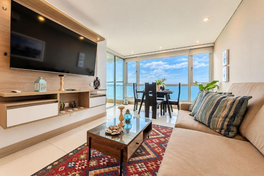 Palmetto Sunset — Oceanfront Apartments - 2