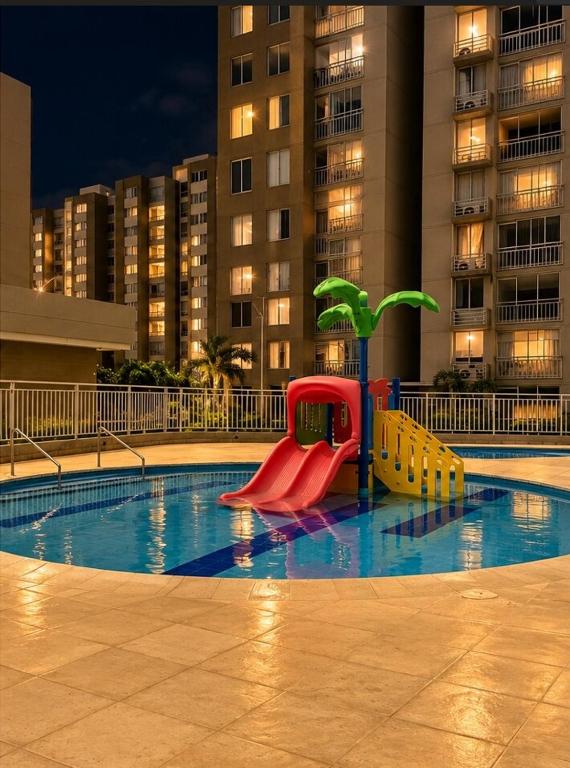 Moderno 2 hab, cerca Malecón, Piscina, BBQ, Co-wk - 5