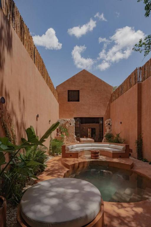 Casa Kiin. Award winning desinger house in Merida - 5