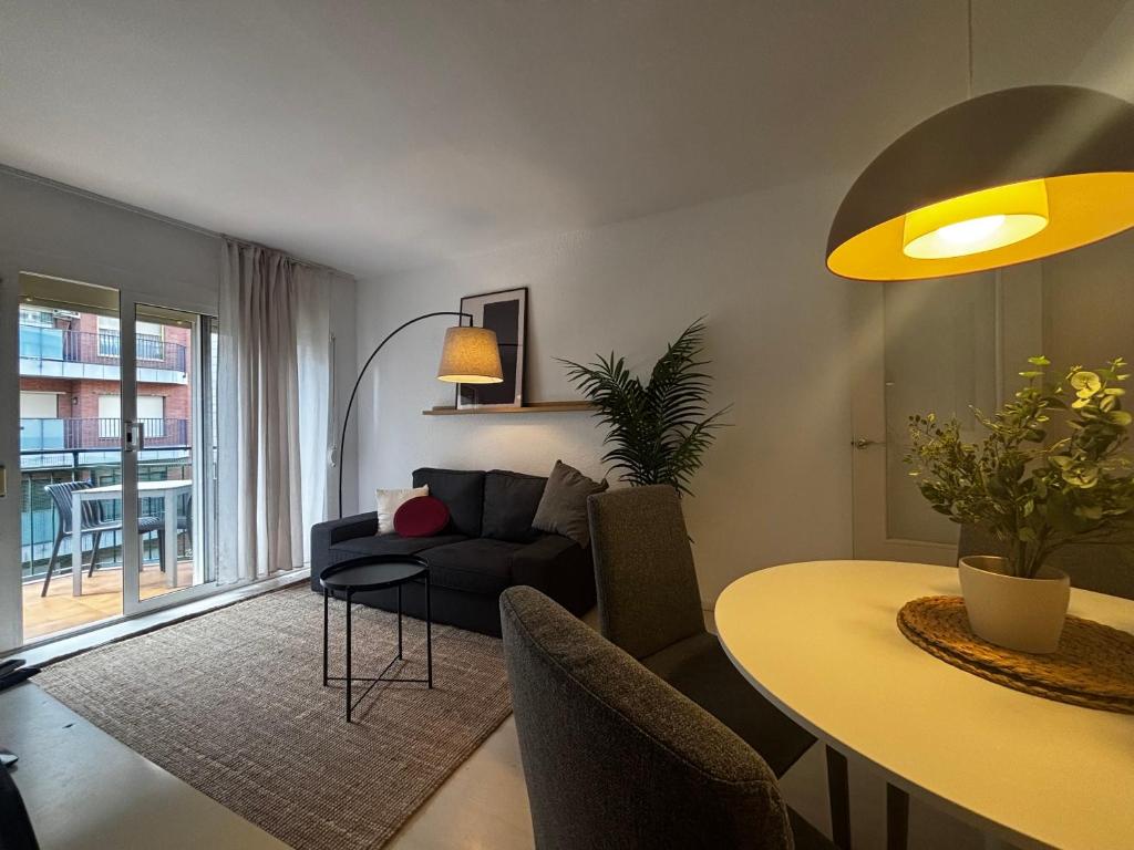 Stylish Apartment in Barcelona - 2