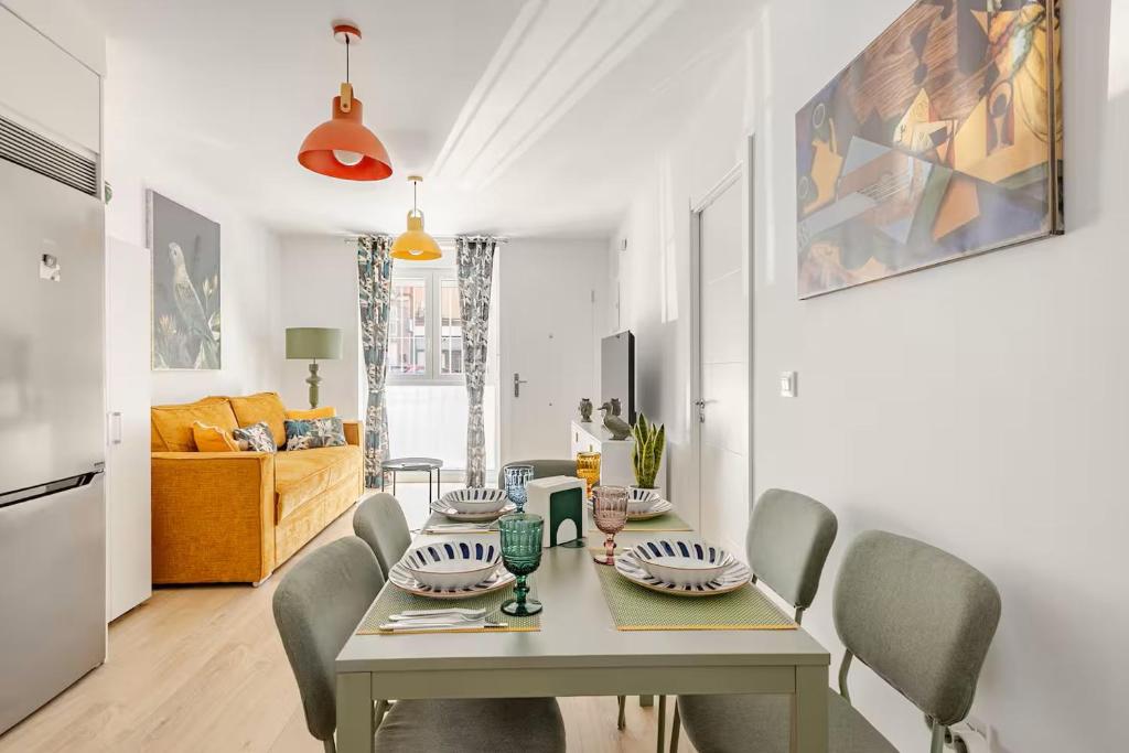 Modern Room in Madrid City - 4