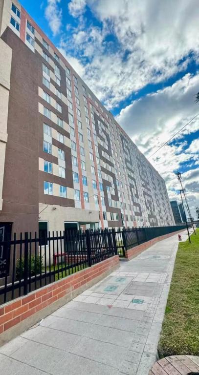 Apartment near El Dorado Airport and Connecta - 5