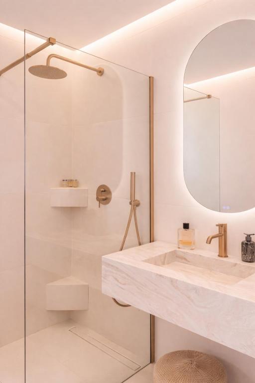 Luxury Suite with Sea View on La Croisette - 5