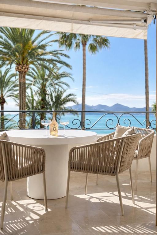 Luxury Suite with Sea View on La Croisette - 1