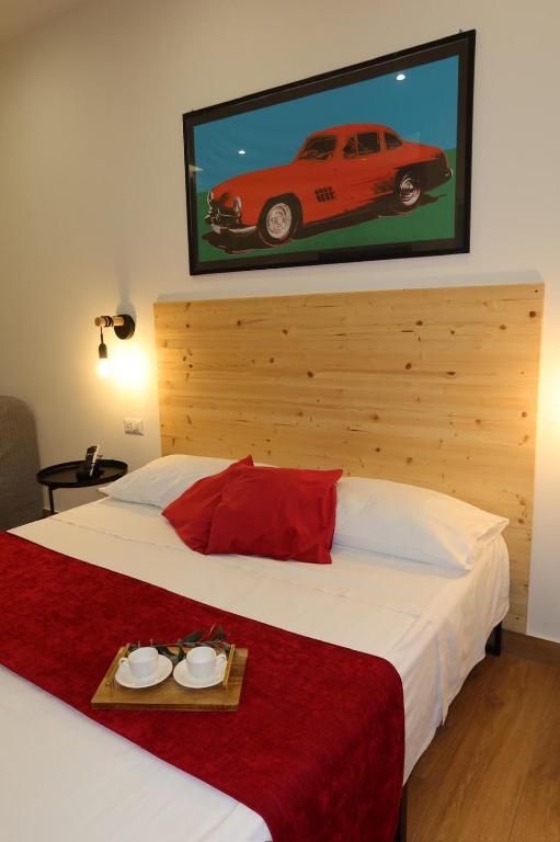 Neapolitan Suites - 2