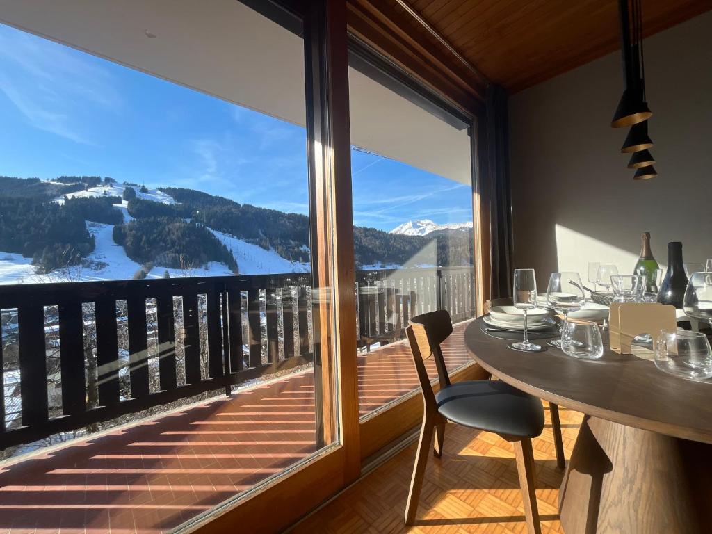 Morzine Alpine Retreat for Mountainous Adventures - 1