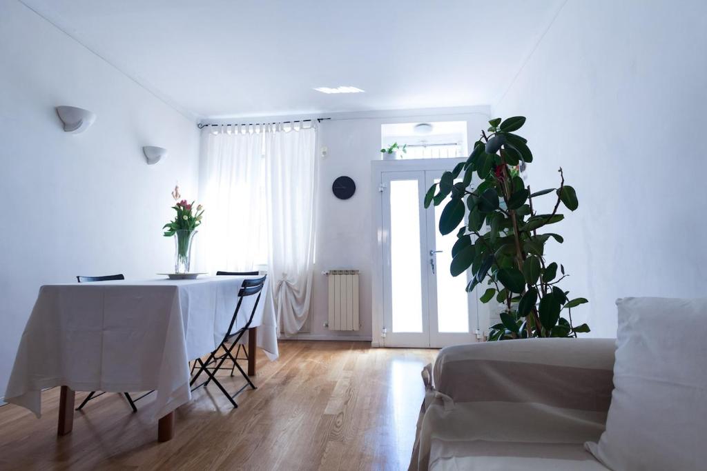 Casabella Corso Como - 2