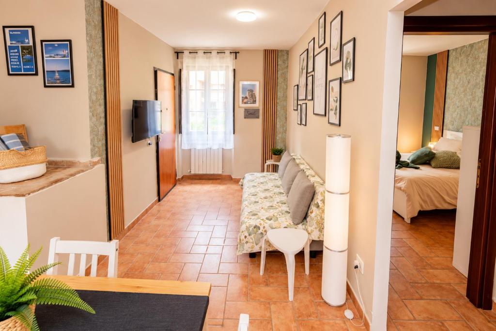 Aura Apartment - VISTA LAGO - CENTRO STORICO - 5