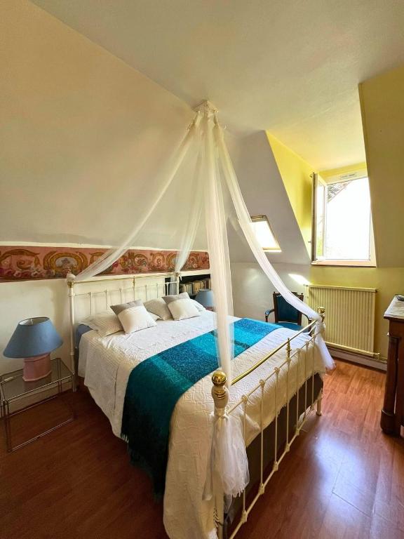 Chambre Rose - Maison La Petite Vigne Chambres d'hôtes - 2