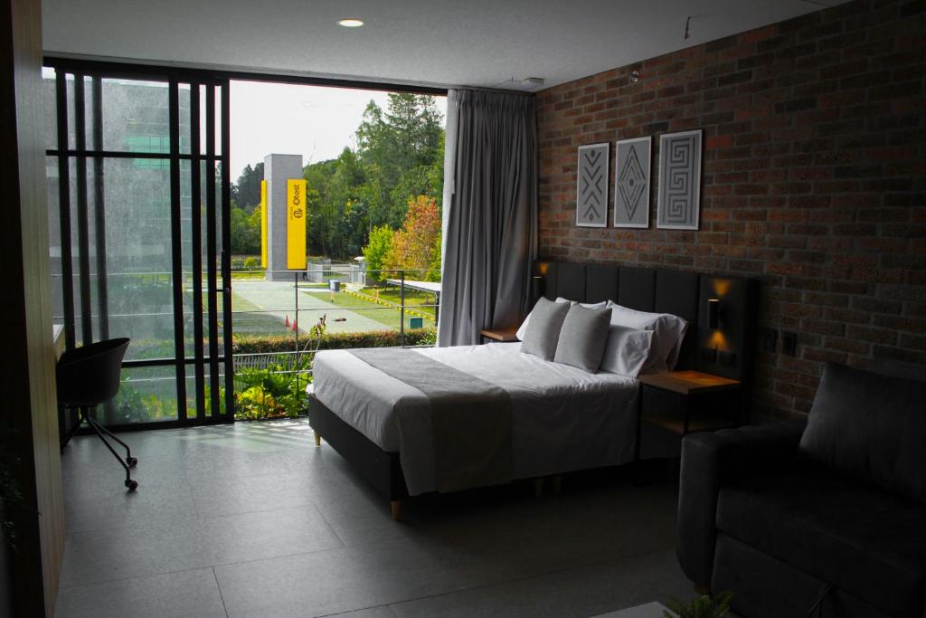 Luxury, Nature and Views in Alto de Las Palmas - 1