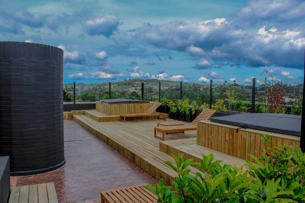 Luxury, Nature and Views in Alto de Las Palmas - 2