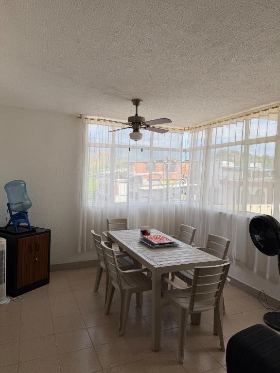 Melgar Apartment Complex with Pool and Parking - 5