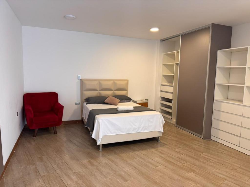 Apartamento Moderno y comodo en Santa Cruz - 4