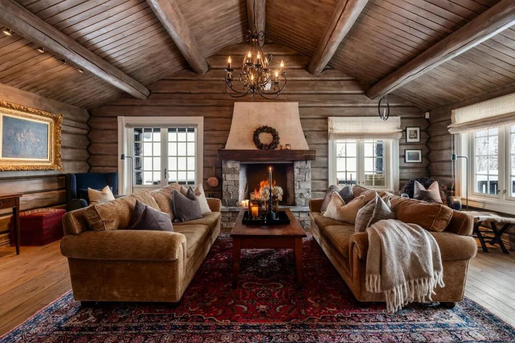 Ortwin Mountain Retreat - 1