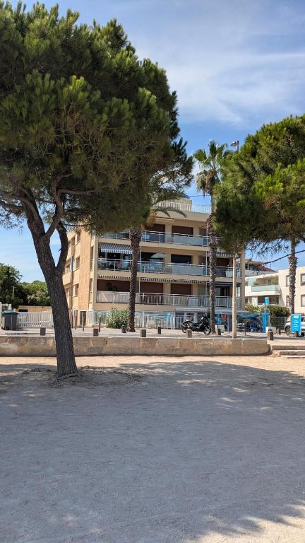 Bord de mer, appartement 2 chambres,parking - 3