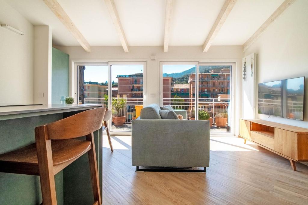 Sun Deck by PortofinoHomes - 4
