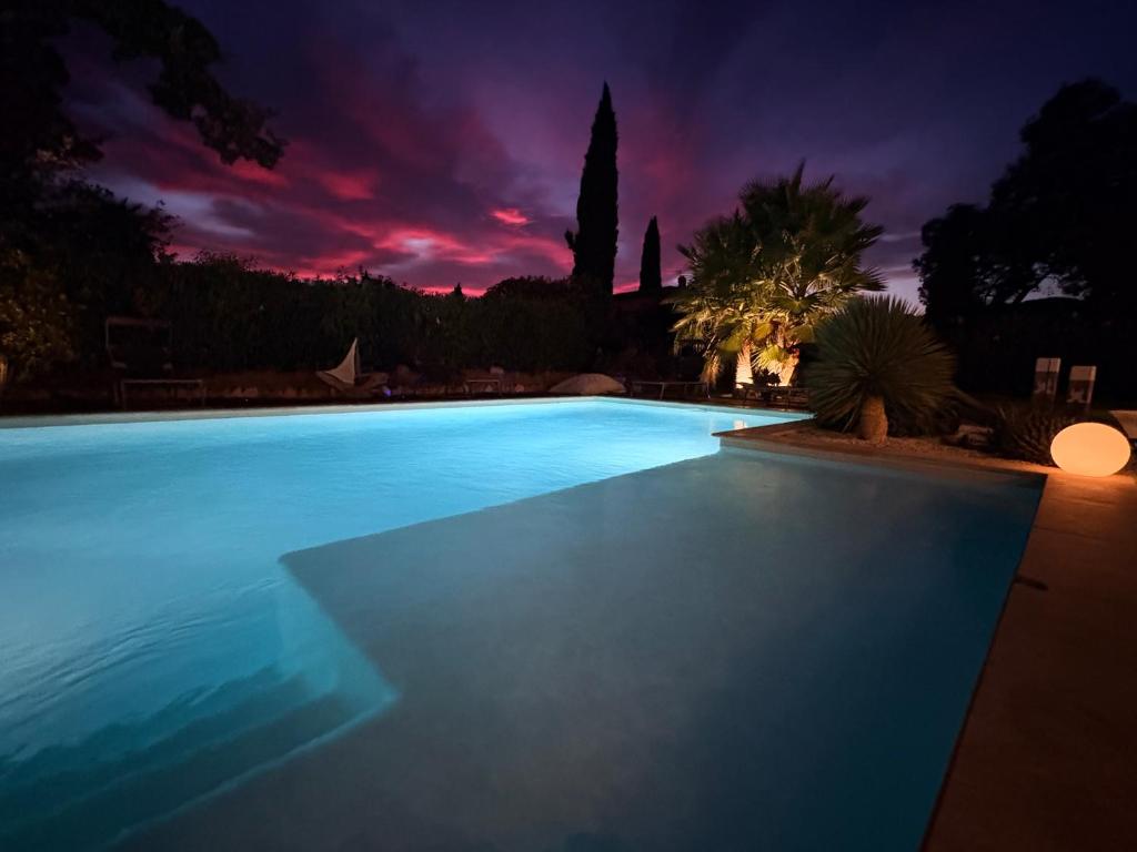 Villa moderne dans le Golfe de Saint Tropez, à 2 km de la mer - 3