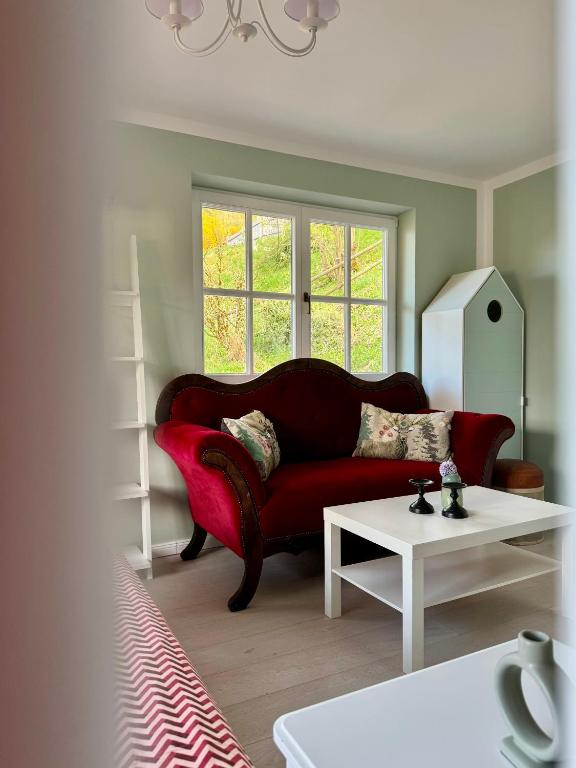 LIVA LIVING, Boutique Ferienwohnung Wolfgangsee für 2 Personen - 2