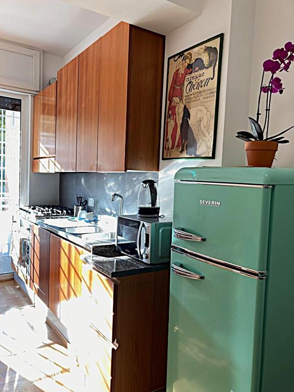 Aventino-Piramide Quiet Studio with Garden-View Terrace - 5