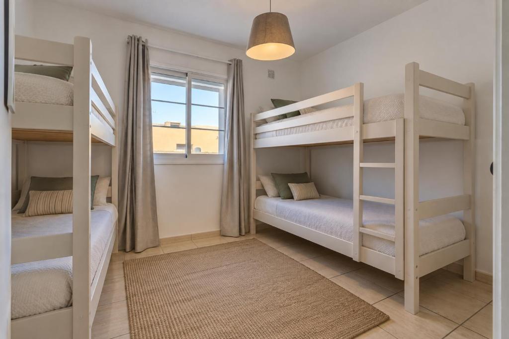 Banama Coliving 2 - Coworking, Surf & Yoga - 3