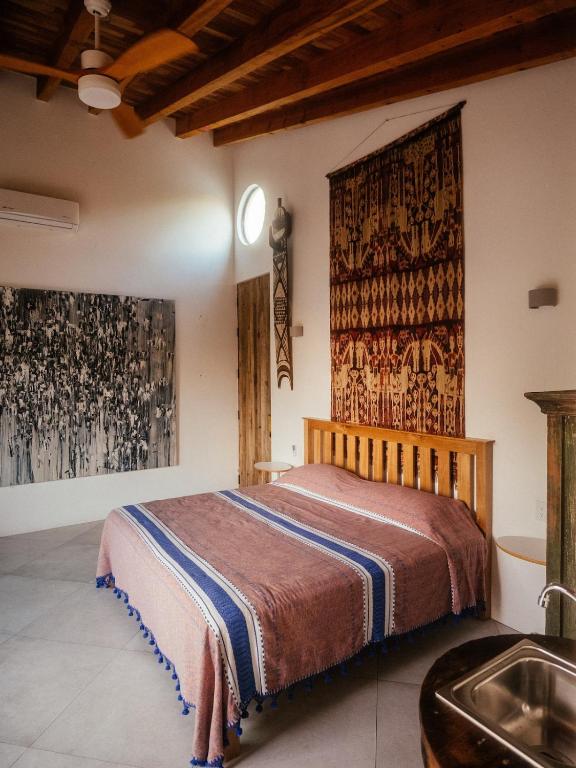 Luna and Pelicano - Elegant Twin Oceanfront Villas - 2