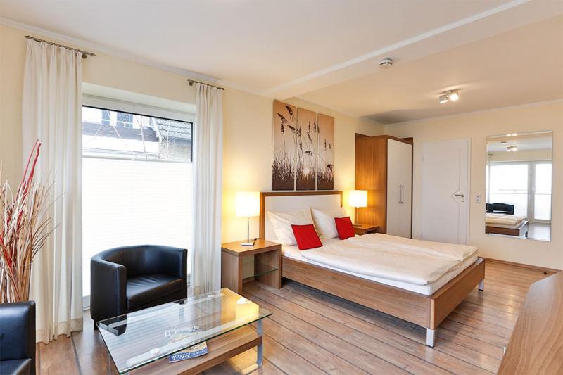 Double Room with Sea View - 3